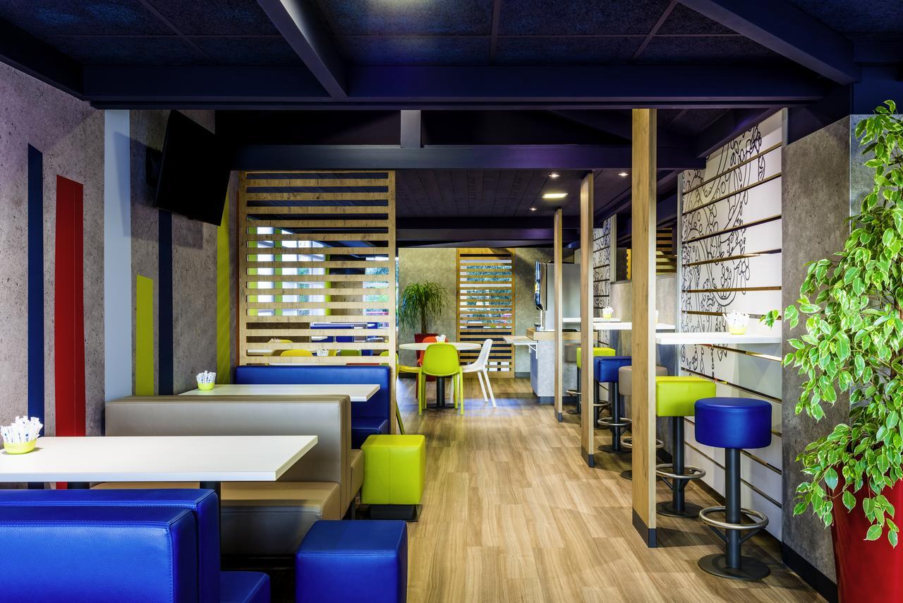 巴黎西部伊西莱穆利诺宜必思快捷酒店 外观 照片